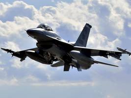rüstungsexporte: usa treiben verkauf von f-16-kampfjets an türkei voran