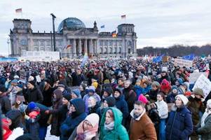 Menschenkette um Reichstag - 100.000 angemeldet