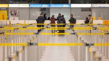 streik an deutschen flughäfen: 1100 ausfälle erwartet