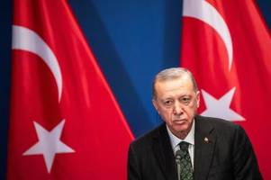 dobrindt fordert faeser auf, gegen erdogan-nahe partei vorzugehen