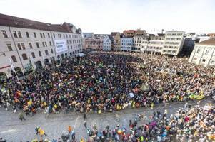 proteste in augsburg und berlin: eine demo reicht nicht