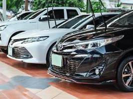 Erfolg mit Hybrid-Modellen: Toyota hebt Jahresprognose an