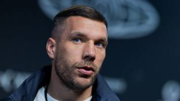 Podolski weiter vorsichtig beim FC: „Habe immer Hoffnung“
