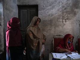 wahl in pakistan: wie aus flüchtlingen qualifizierte einwanderer werden