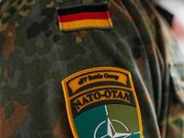 Müssen uns ehrlich machen: Deutsche NATO-Zusagen verzögern sich