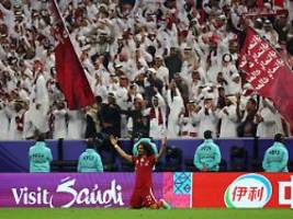 Sieg gegen Klinsmann-Bezwinger: Drei Elfer und ein Pokal für Asien-Cup-Gastgeber Katar