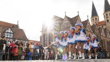 karnevalsumzug in braunschweig: hoffen auf 300.000 narren