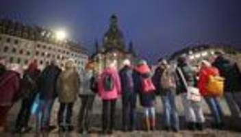 Gedenken: Dresden erinnert an die Bombardierung vor 79. Jahren