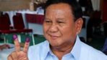 präsidentschaftswahl indonesien: prognosen sehen prabowo subianto als klaren wahlsieger in indonesien