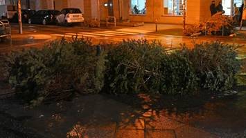 linke szene will weihnachtsbäume anzünden – polizei-einsatz