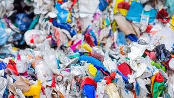deutlich mehr plastikmüll-exporte nach asien