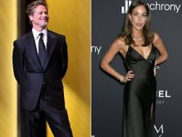 Glücklicher als je zuvor: Brad Pitt soll mit Freundin Ines zusammenwohnen