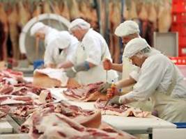 Heil will komplettes Verbot: Leiharbeit soll aus Fleischindustrie verschwinden
