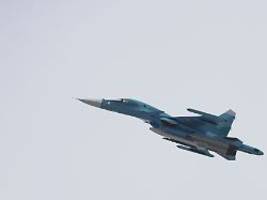 Coup fernab der Front: Ukraine schießt russische Kampfjets ab