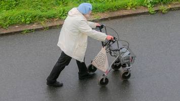 8027 Euro Nachzahlung - Rentnerin Gerda kann Rechnungen nicht mehr zahlen – „Gehe lieber in den Knast“