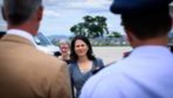 außenministerin: annalena baerbock musste abflug aus brasilien mit verzögerung antreten