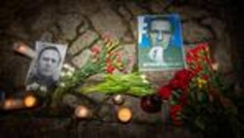 russland: nawalny-unterstützer fürchten polizeirazzia bei trauerfeier