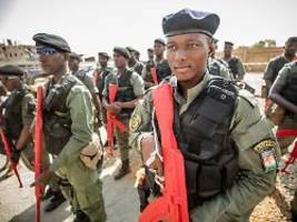 schwerer vertrauensbruch: eu zieht polizeiunterstützung vorzeitig aus niger ab