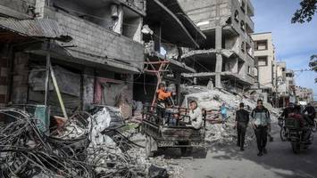 gaza-krieg: usa planen hilfslieferungen aus der luft
