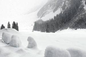 Rekordverdächtige Schneemassen in Italien: Kein Ende in Sicht