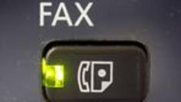 bürgerschaft: noch knapp 450 faxgeräte bei Ämtern und behörden im einsatz