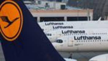 flugverkehr: bodenpersonal der lufthansa streikt