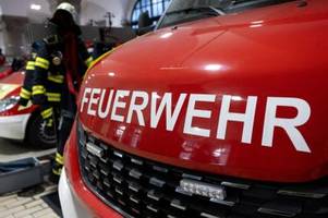 300.000 euro schaden bei brand in lagerhalle in schwaben