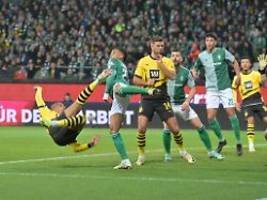 Werder rennt vergebens an: BVB rettet Sieg nach frühem Traumtor in Unterzahl ins Ziel