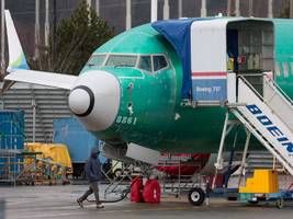 boeing 737 max: us-justizministerium ermittelt nach beinahe-unglück
