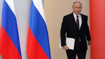 Loyalitäts-App - Mit GPS als Druckmittel will Putin die Wahllokale vollmachen