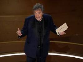 War nicht meine Absicht: Al Pacino entschuldigt sich für Oscar-Fauxpas