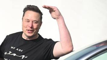 Musk stellt wohl Grünheide weitere Tesla-Modelle in Aussicht