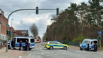 Bombe unter Auto? Aktueller Großeinsatz in Lüneburg