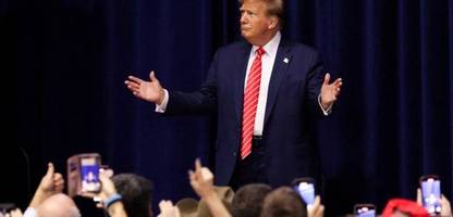 donald trump: verzögerte strafprozesse spielen ex-präsidenten in die hände