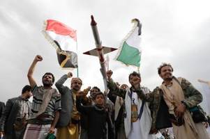 Huthi drohen mit Angriffen auf Seeroute um Südafrika