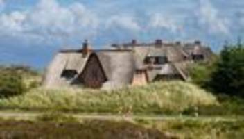 sylt: kreis nordfriesland geht gegen illegale ferienwohnungen auf sylt vor