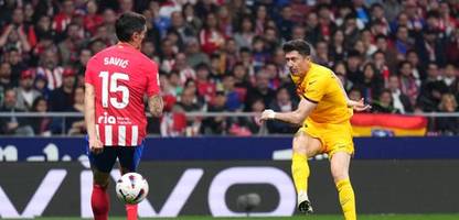 la liga: fc barcelona besiegt atlético madrid mit 3:0 – trainer xavi sieht rot
