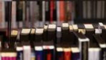 prüfung: thüringer bibliotheken überprüfen bücher auf giftiges arsen