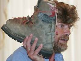 53 Jahre nach Unglück: Reinhold Messner erhält Schuh des toten Bruders