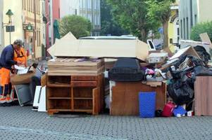 sperrmüll in augsburg: infos rund um abholung, anlieferung, kosten