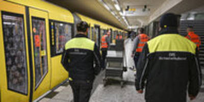 Pilotprojekt in Berliner U-Bahn: Eine saubere Verdrängung