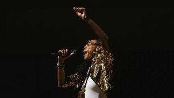„Wilde Frau aus New York“ sorgt für Elbphilharmonie-Euphorie