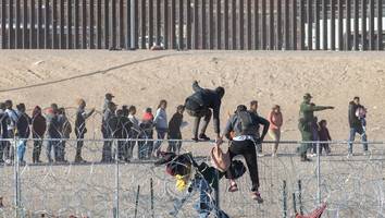 kontroverse entscheidung - neues gesetz erlaubt texanischen polizisten festnahme verdächtiger einwanderer