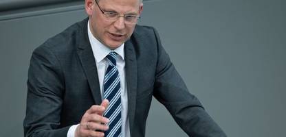 Muslimfeindlichkeit: CDU-Politiker Christoph de Vries will Neuveröffentlichung des umstrittenen Berichts verhindern