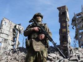 Vorbereitung auf neuen Krieg?: Moskau will bis Jahresende zwei neue Armeen aufstellen