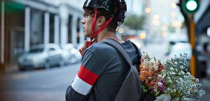 Fahrradhelme: Nur drei Helme bieten im Test guten Schutz vor Kopfverletzungen