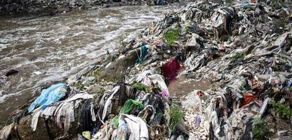 Guatemala: Las Vacas, der Fluss aus Müll
