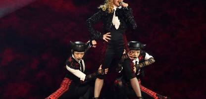 Copacabana: Madonna gibt kostenloses Konzert in Rio de Janeiro
