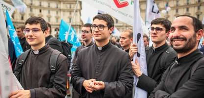 vatikan: päpstliche universität bildet junge priester zu kämpfern gegen die woke-kultur aus