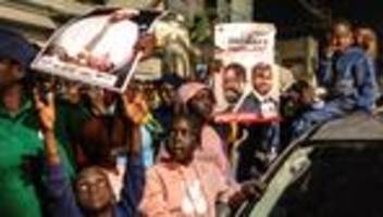 Wahlen in Senegal: Oppositionskandidat siegt klar bei Präsidentschaftswahlen in Senegal